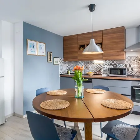 In Mit Balkon Und Ausblick Apartment *